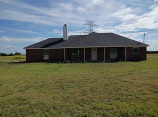 360 County Road 4900, Trenton, TX 75490