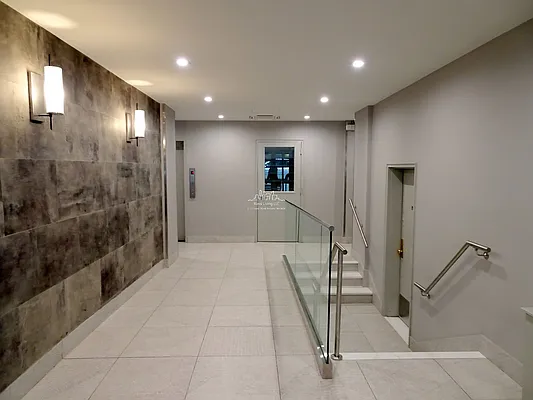 Sold by Rossi Living | media 17