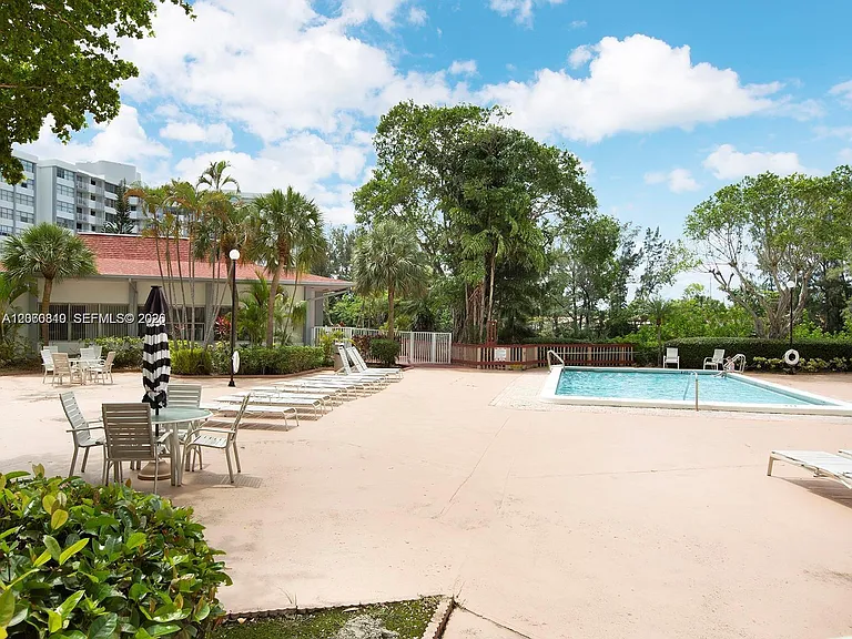 1200 NE Miami Gardens Dr #1013W — Photo 17