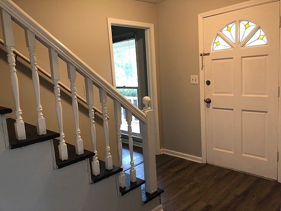 Front Entry_08112022
