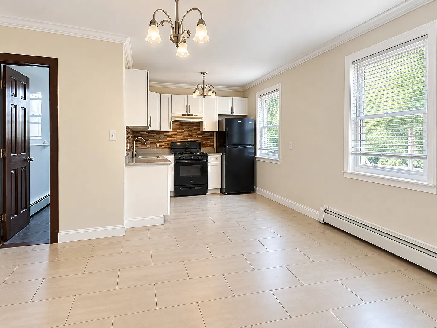 2 bed, $2,700 — Photo 2