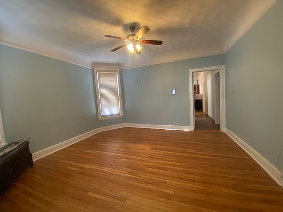 5th image of 3553 W Wrightwood Ave #1