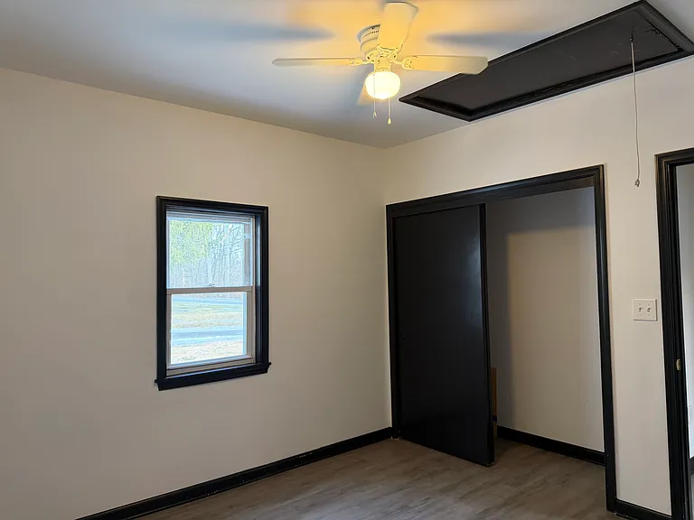251 Route 627 — Photo 9