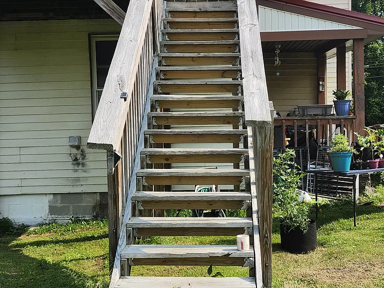 317 Church St #B — Photo 3