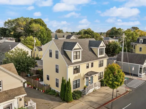 43 Bridge St #1, Salem, MA 01970