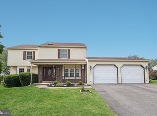 12 Victoria Way, Camp Hill, PA 17011