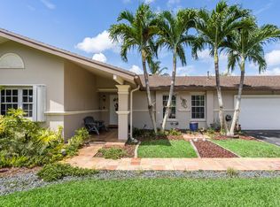 10940 SW 125th St, Miami, FL 33176