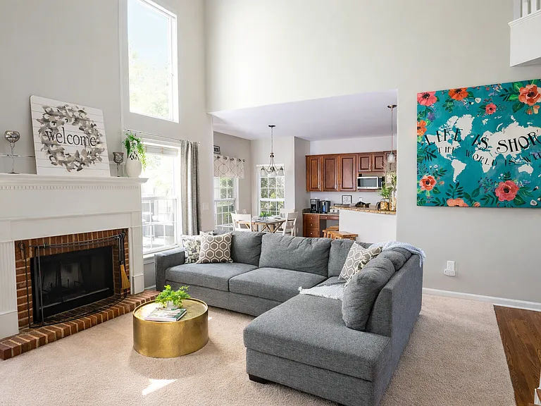 10301 Rougemont Ln — Photo 25