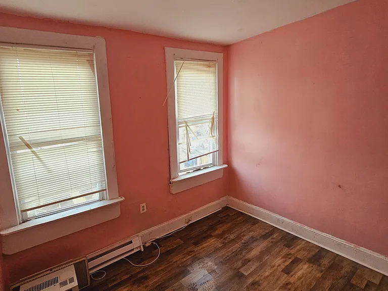 11 S Hilton St — Photo 15