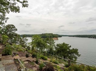 728 Springwood Rd, Hot Springs, AR 71913