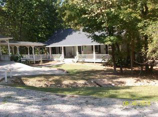 1710 Parks Mill Dr, Greensboro, GA 30642