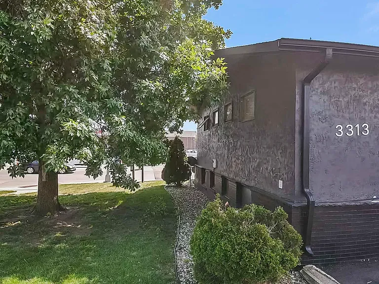 3309 S Jefferson Ave — Photo 15