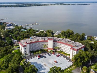 601 N McDonald St APT 610, Mount Dora, FL, 32757