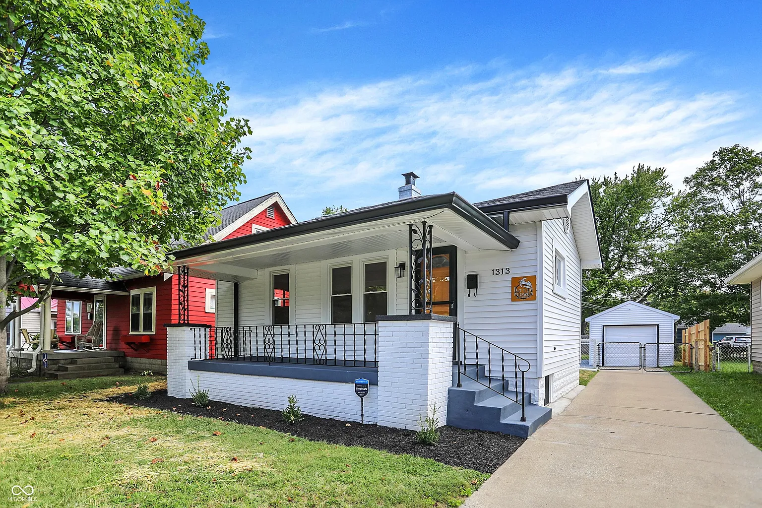 1313 Wallace Ave photo 1