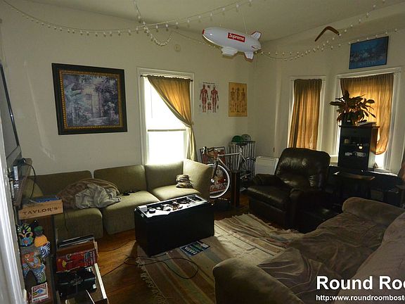 34 Linden St. #2 Boston - Allston Shared Unit Photo 3