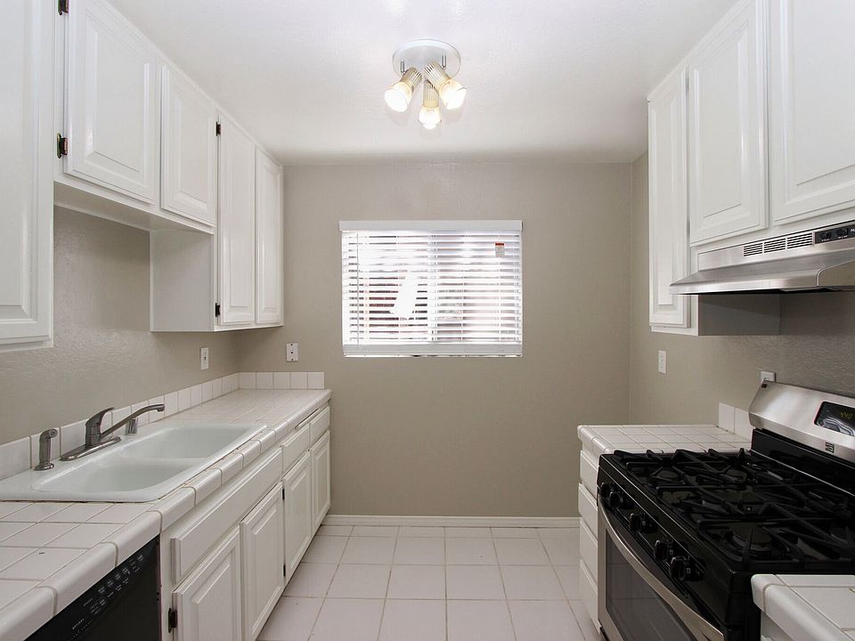 1st image of 1002 Cabrillo Park Dr APT E