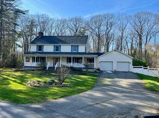 160 Ridgeview Dr, Veazie, ME 04401