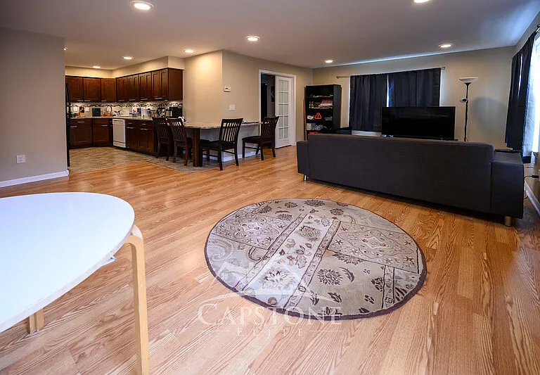 12 Colgate Dr #4 — Photo 10