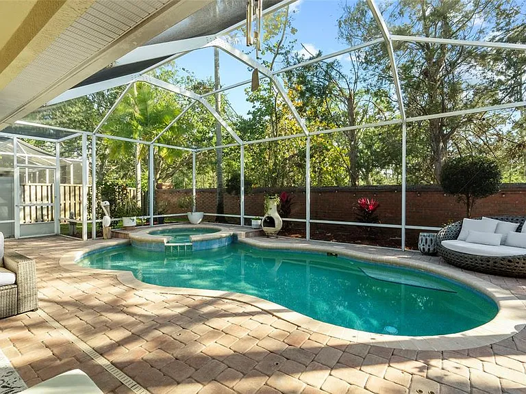 10602 Rochester Way — Photo 27
