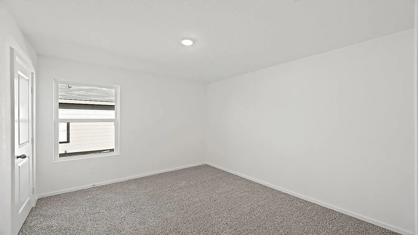 4 bed, 1476 sqft, $2,200 — Photo 3