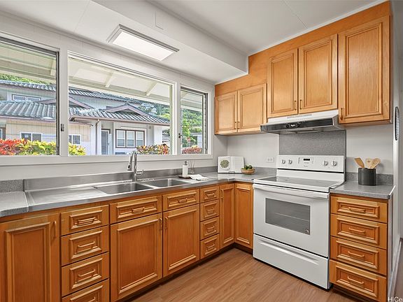 5th image of 3086 Puhala Rise