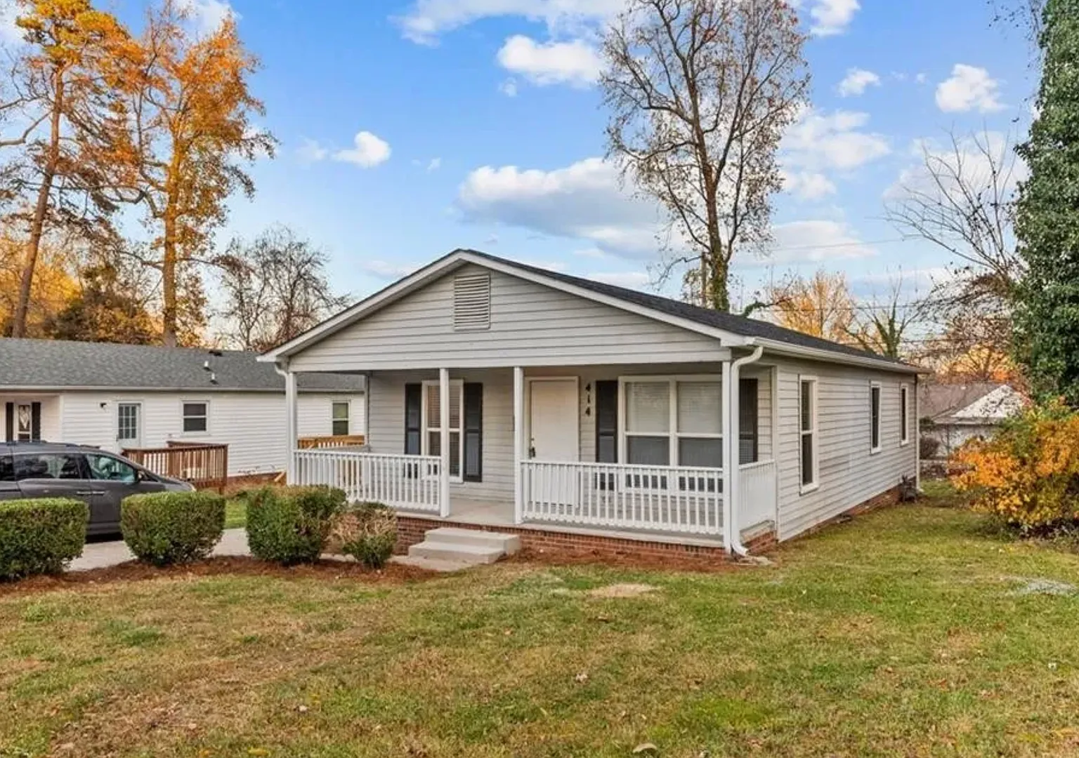 Greensboro 3 Bedroom, 1.5 Bathroom in charming neighborhood — Photo 2