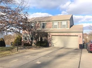 941 Castleview Dr, Irwin, PA 15642