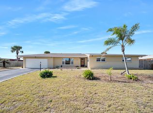 1125 Bel Aire Dr, Daytona Beach, FL 32118