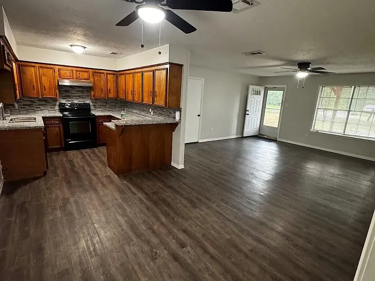 3699 Piney Point Rd — Photo 3