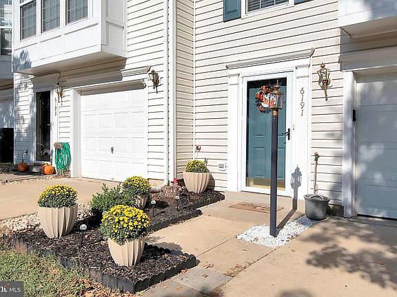 4th image of 6191 Newton Ln