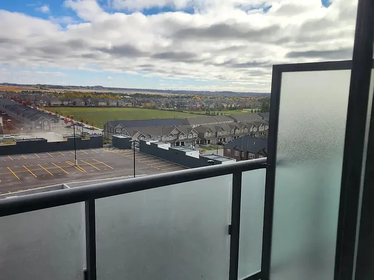2545 Simcoe St N #820 — Photo 7
