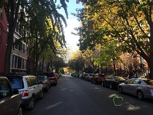 Rented by Bapple | media 26