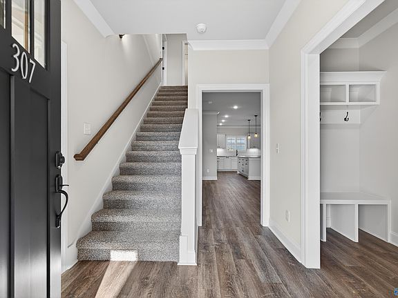 2nd image of 142 Old Forest Rd