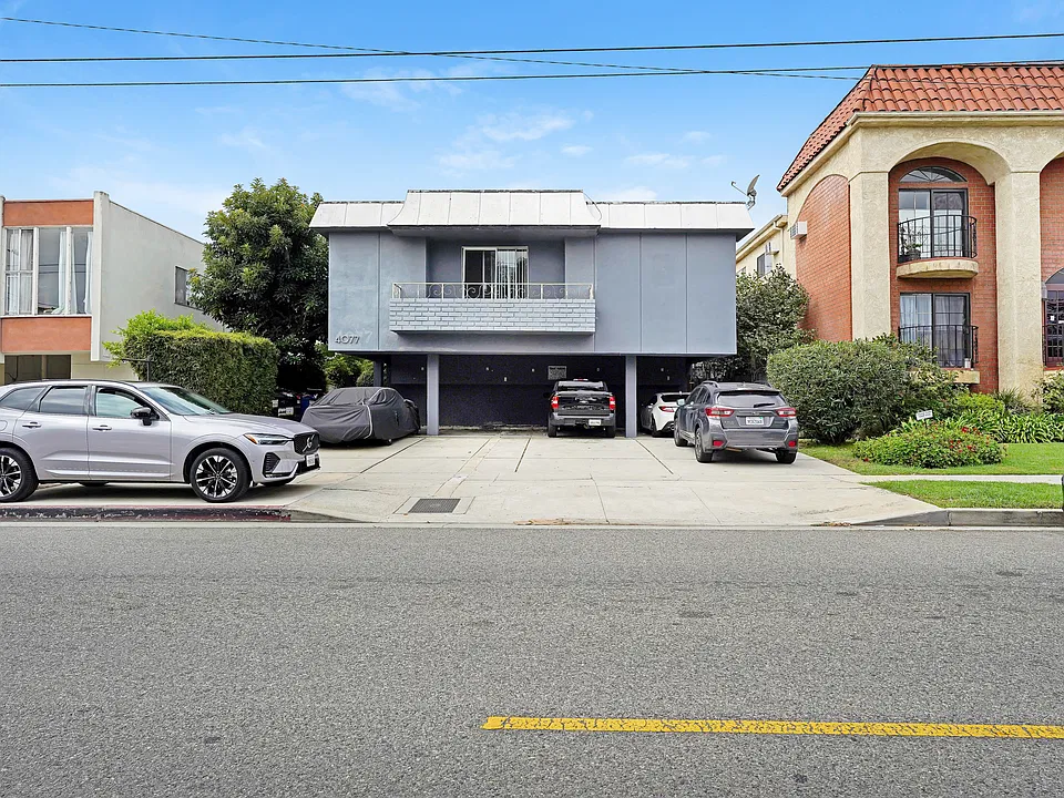 4077 McLaughlin Ave #1