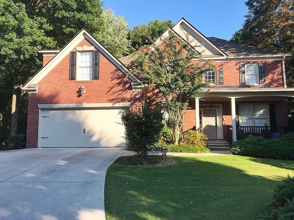 Amazing rocking chair porch