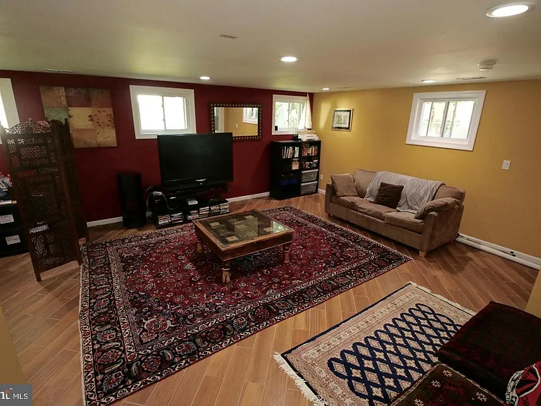 6313 11th Rd N — Photo 19