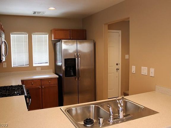 2nd image of 9140 Tailor Made Ave #0