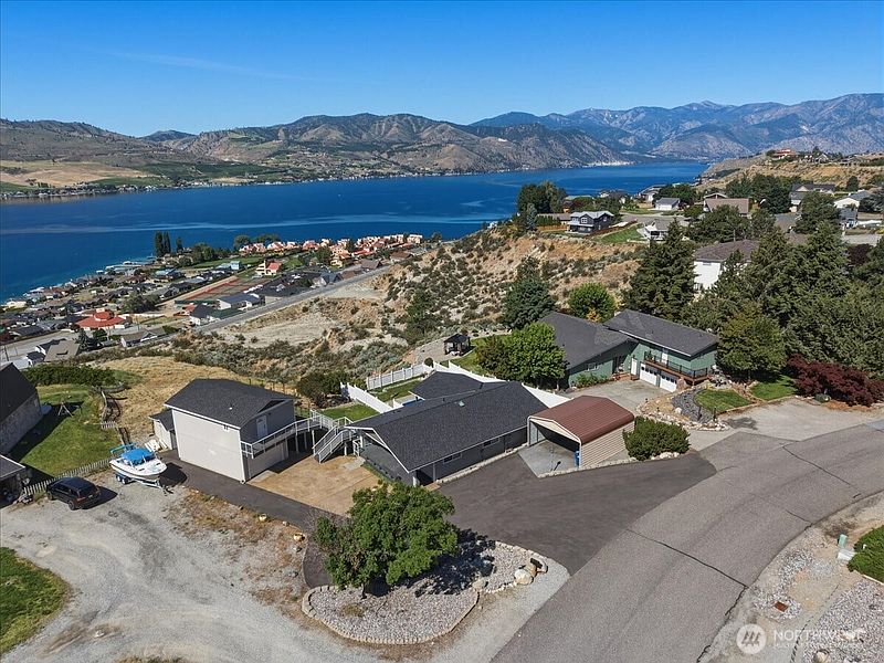 4th image of 104 Orchard View Drive
