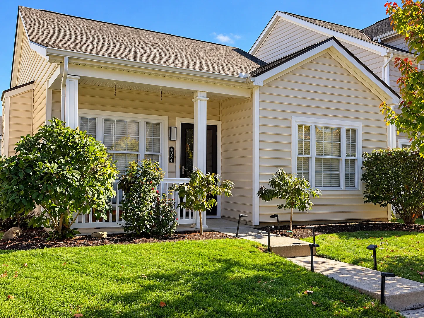 3 bed, 1314 sqft, $2,485 — Photo 1