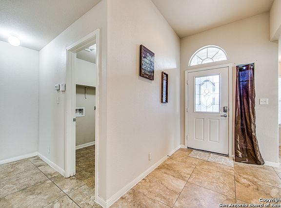 2nd image of 8442 Chalk Hill Cv