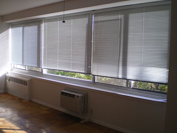 3rd image of 400 Central Park W APT 5L