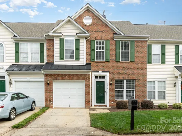 7976 Mariners Pointe Cir, Denver, NC 28037