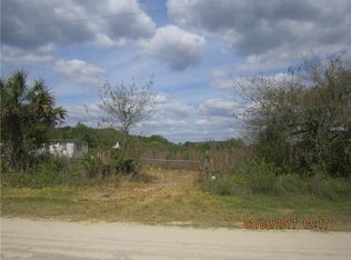 39241 County Line Rd, Zephyrhills, FL 33540