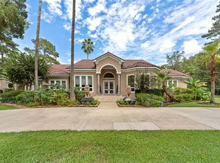 22202 Holly Lakes Dr, Tomball, TX 77377