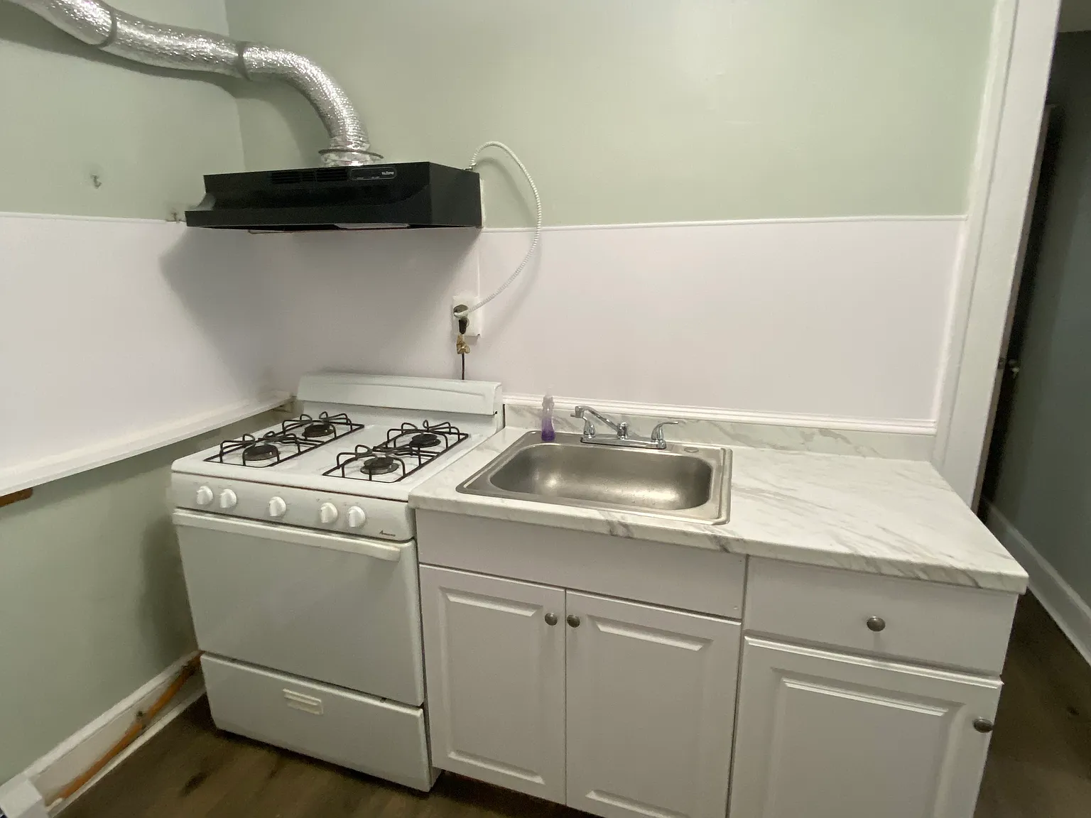 2 bed, $1,350 — Photo 4
