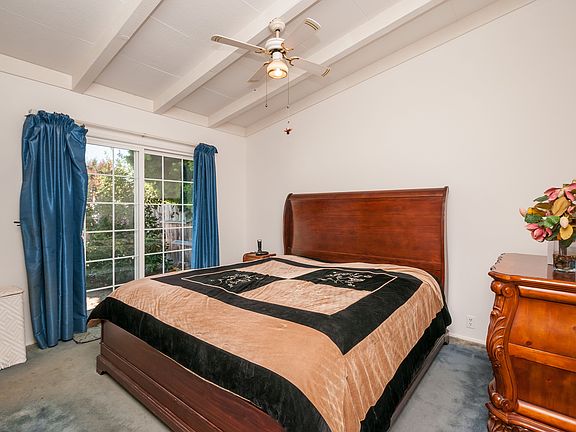 5th image of 1817 Echo Ave