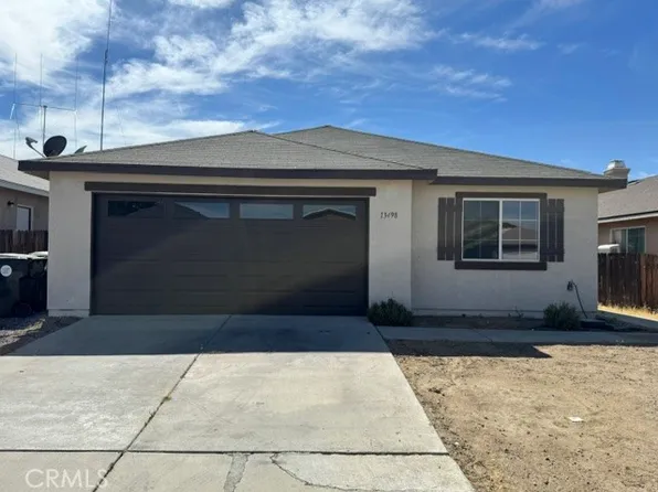 13498 Merry Oaks St, Victorville, CA 92392