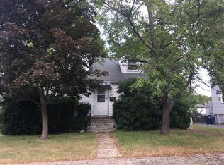 124 Chittick Rd, Hyde Park, MA 02136