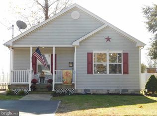 240 W 10th St, Laurel, DE 19956