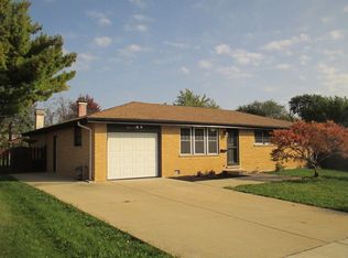 1122 Charlene Ln, Schaumburg, IL 60193